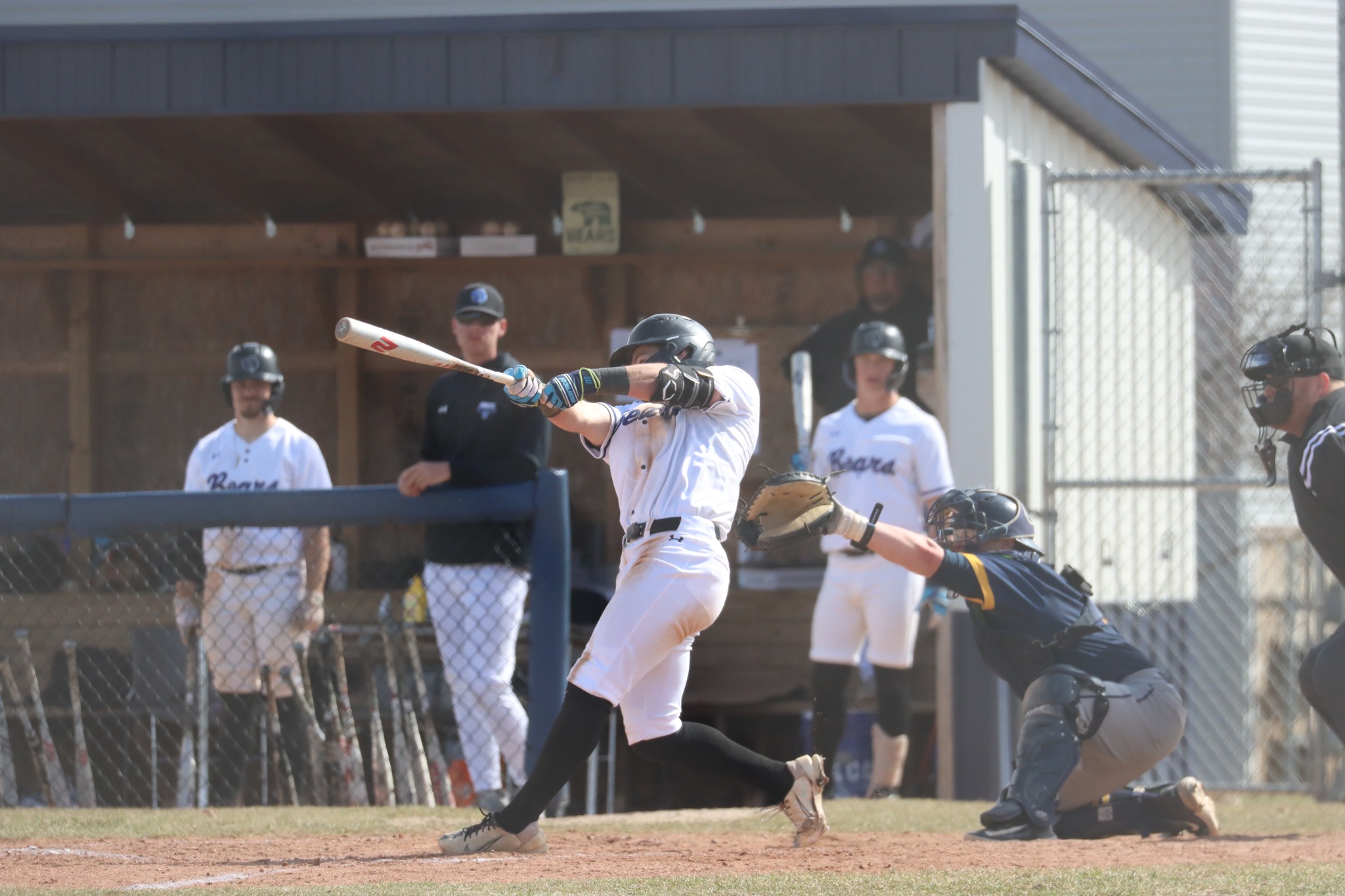 DMACC baseball team drops two of three games against IHCC