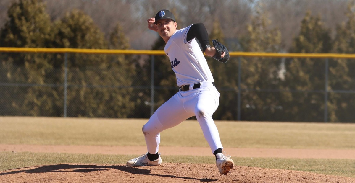 DMACC baseball team sweeps doubleheader from IHCC