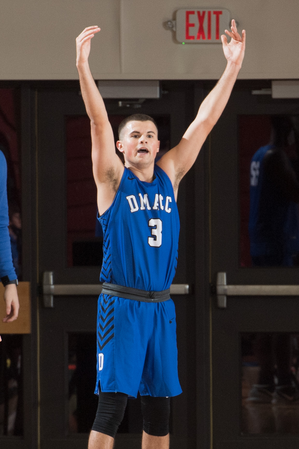 DMACC men's basketball team tops eighth-ranked Indian Hills Community College for third straight win