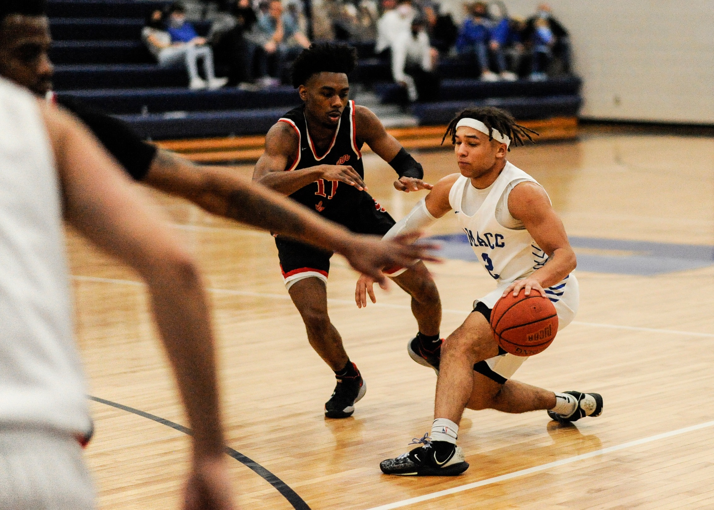 DMACC Men's Basketball team drops 83-73 decision to SECC