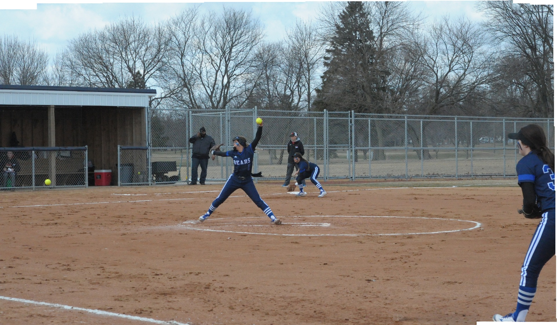 DMACC Softball Team Sweeps Doubleheader from Ellsworth