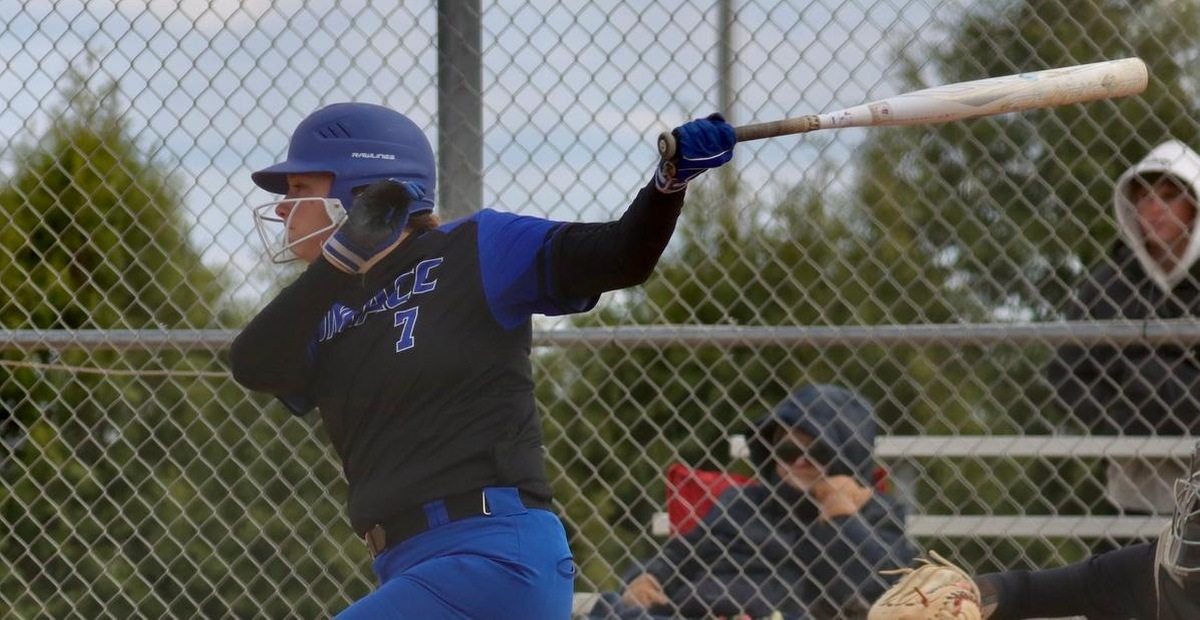DMACC softball team sweeps Central Community College