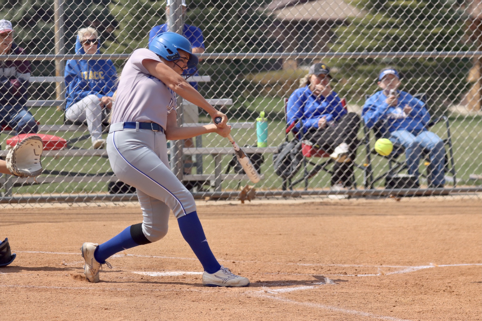 DMACC softball team sweeps doubleheader from NIACC