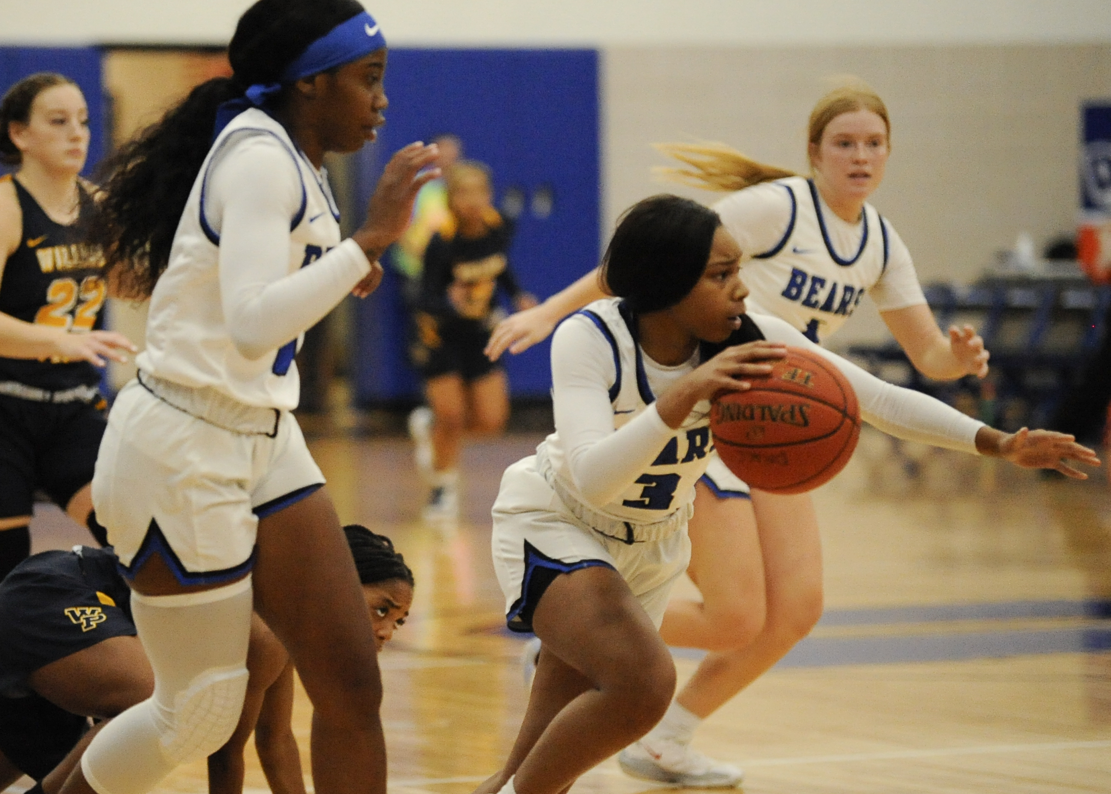 DMACC women's basketball team rolls past William Penn JV, 84-56