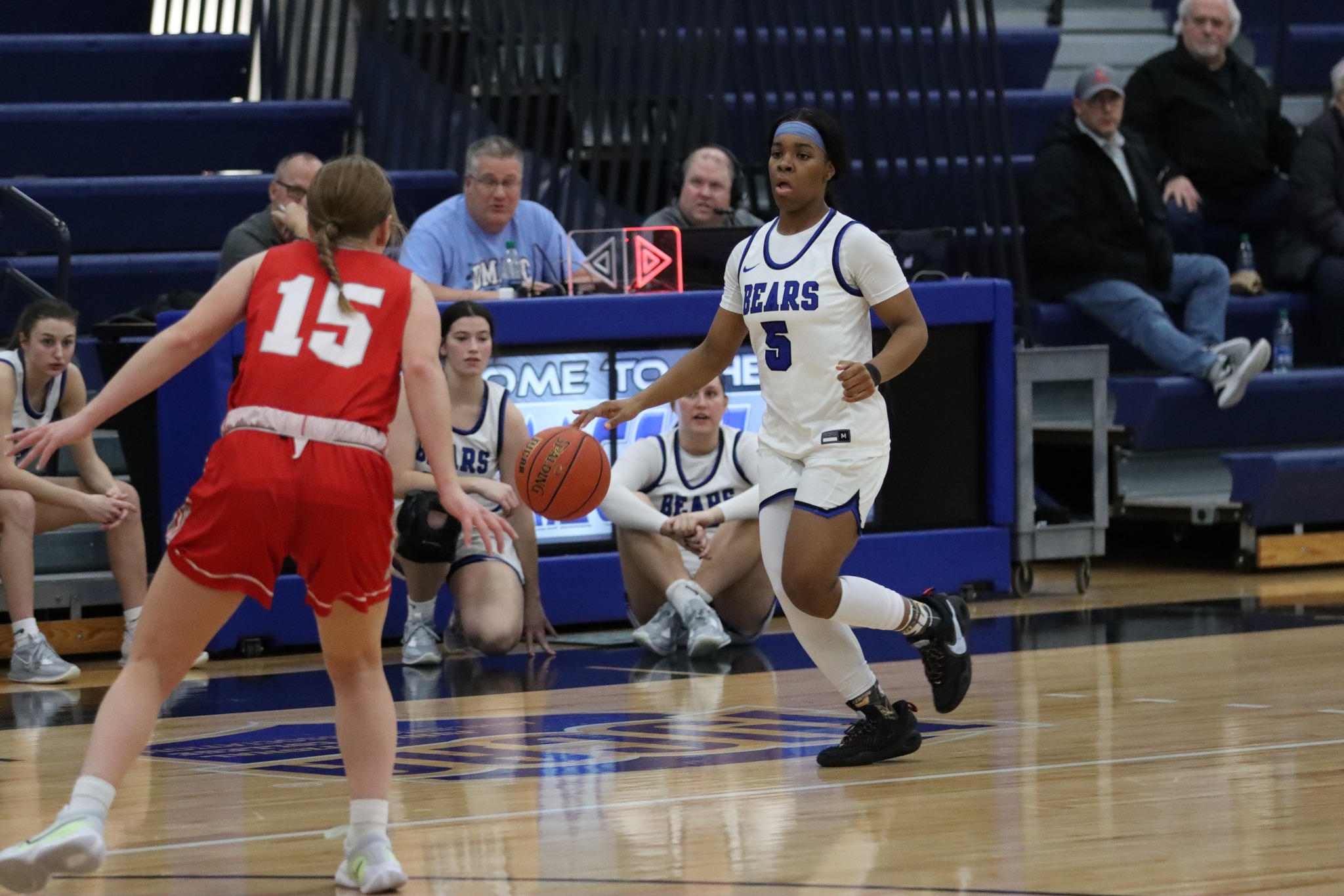 DMACC women's basketball team falls to IWCC, 66-51
