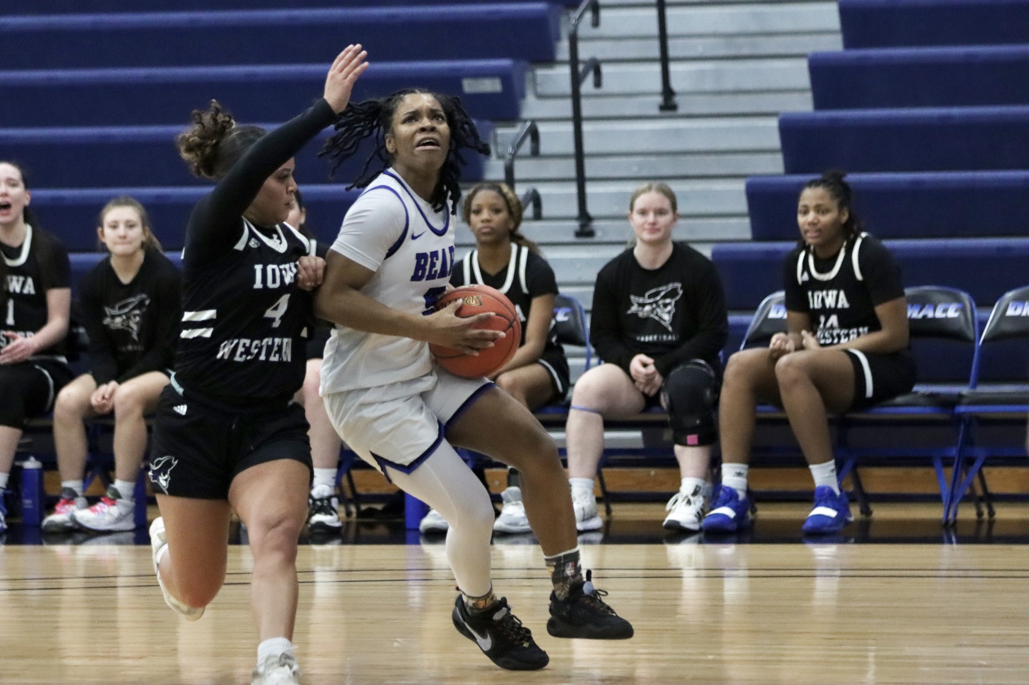 DMACC women's basketball team drops 86-52 decision to IWCC