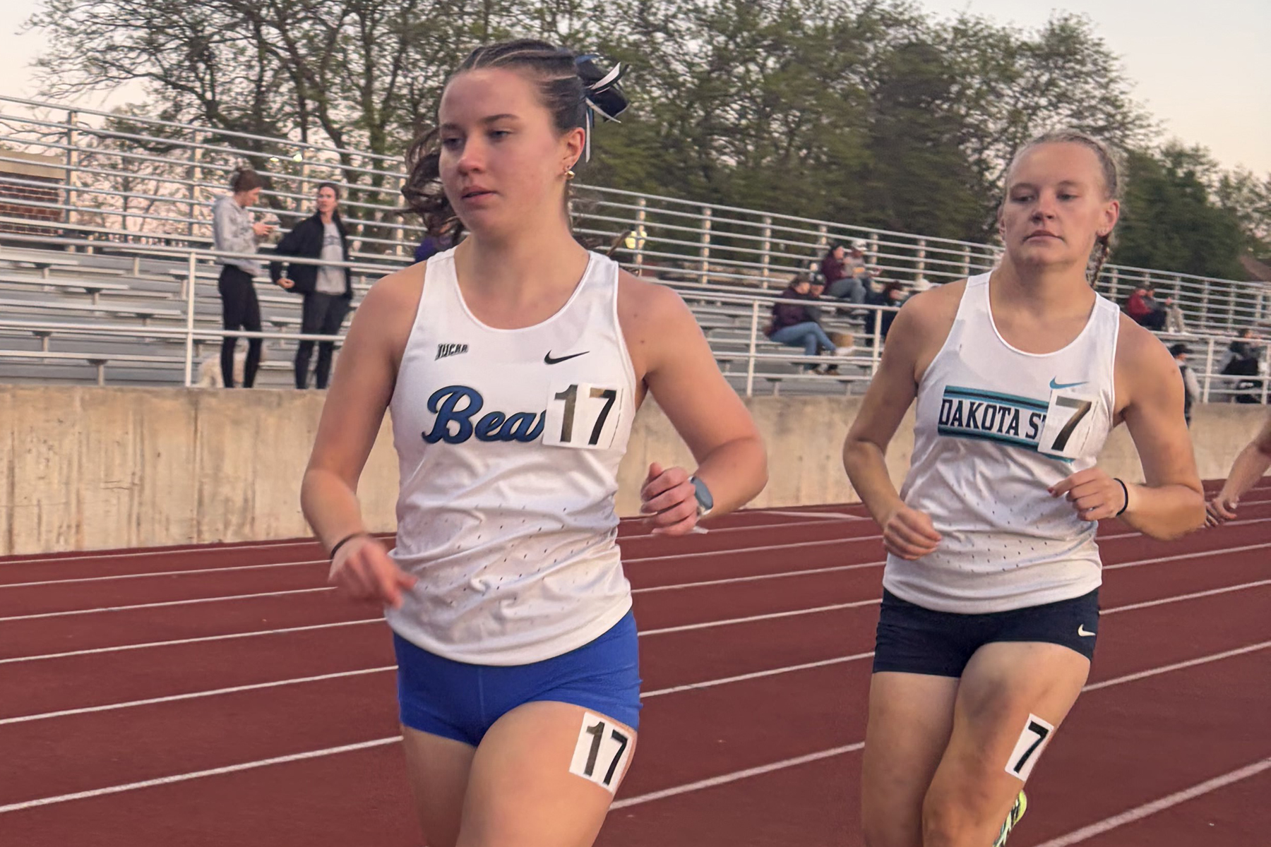 DMACC women's track & field team runs in Central College meet