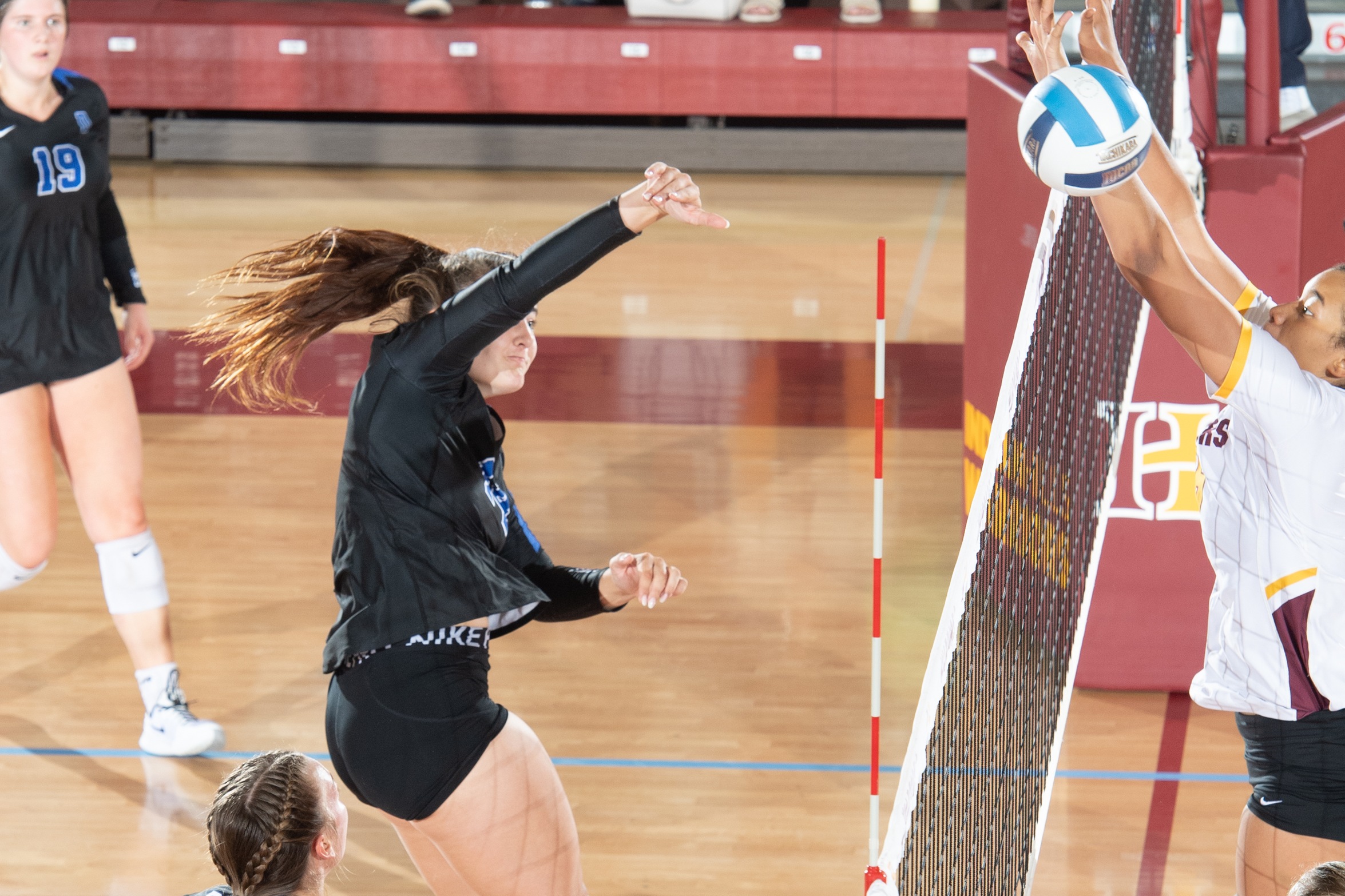 DMACC volleyball team drops 3-1 decision to Hawkeye