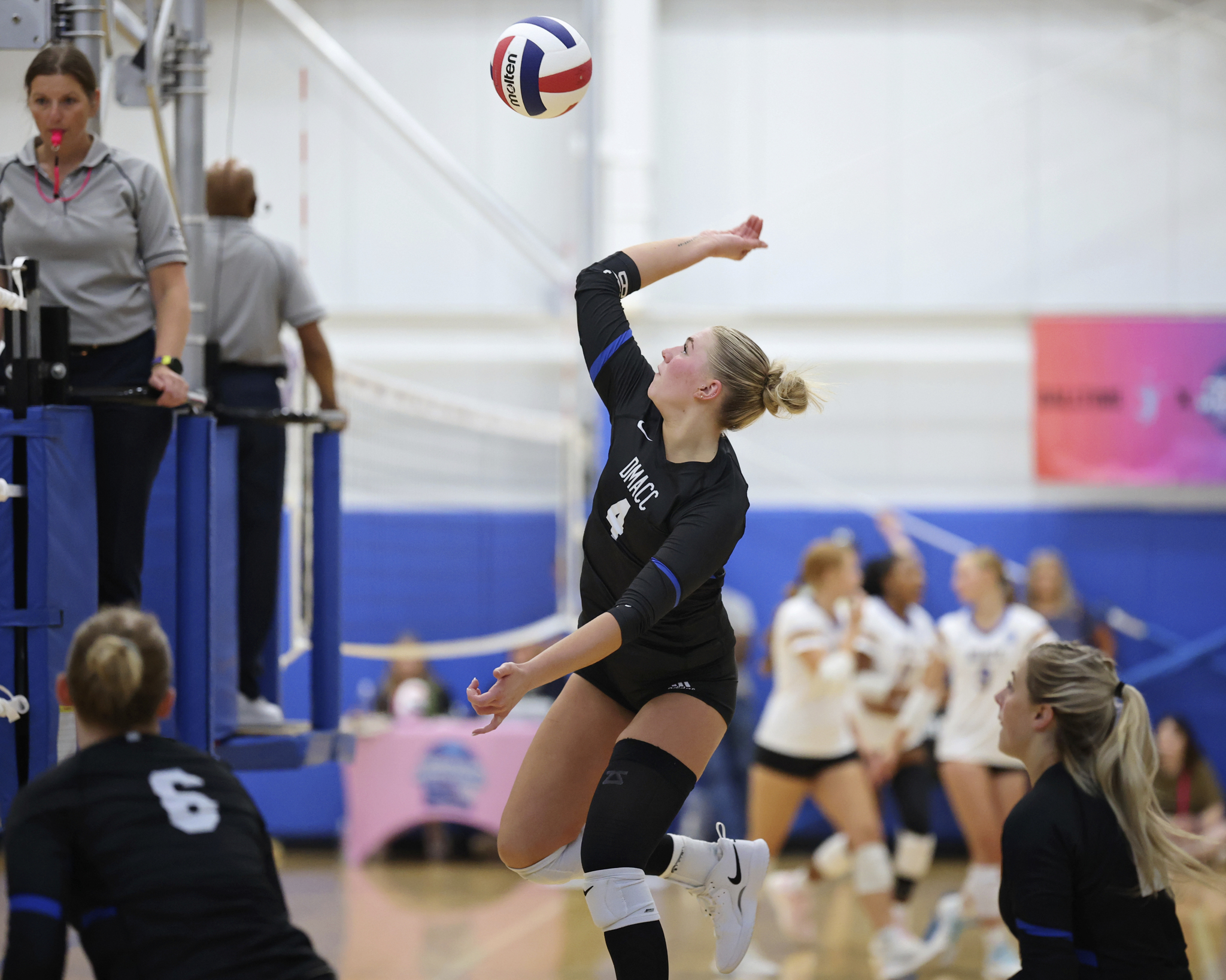 Wheeler leads DMACC volleyball team past Western Iowa Tech